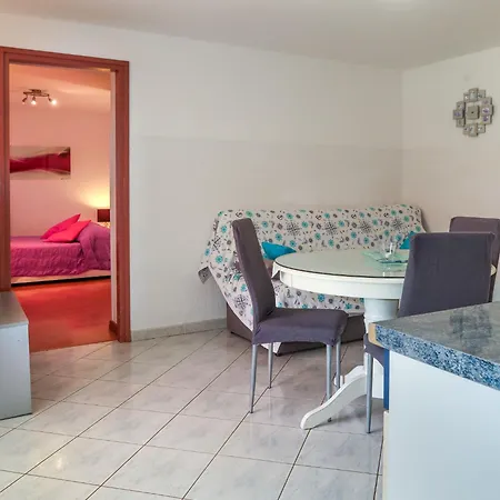 Dina By Interhome Apartman *