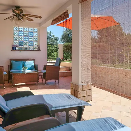 Dina By Interhome Apartman *
