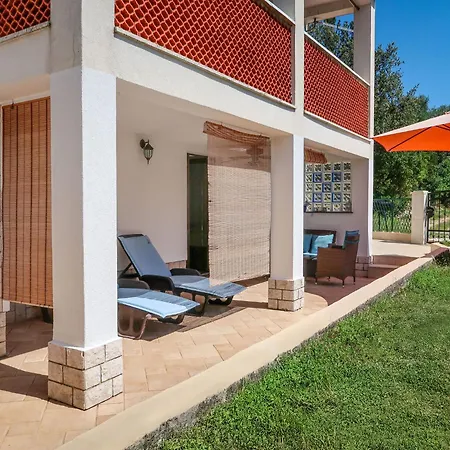 Appartement Dina By Interhome